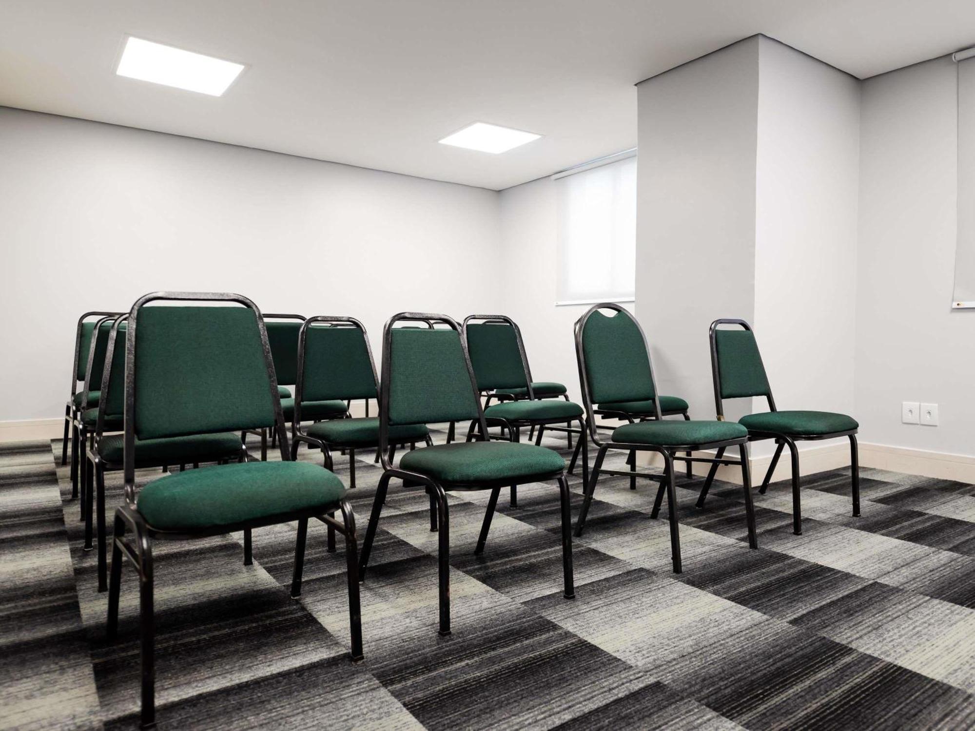 Ibis Styles Belem Hangar Екстер'єр фото